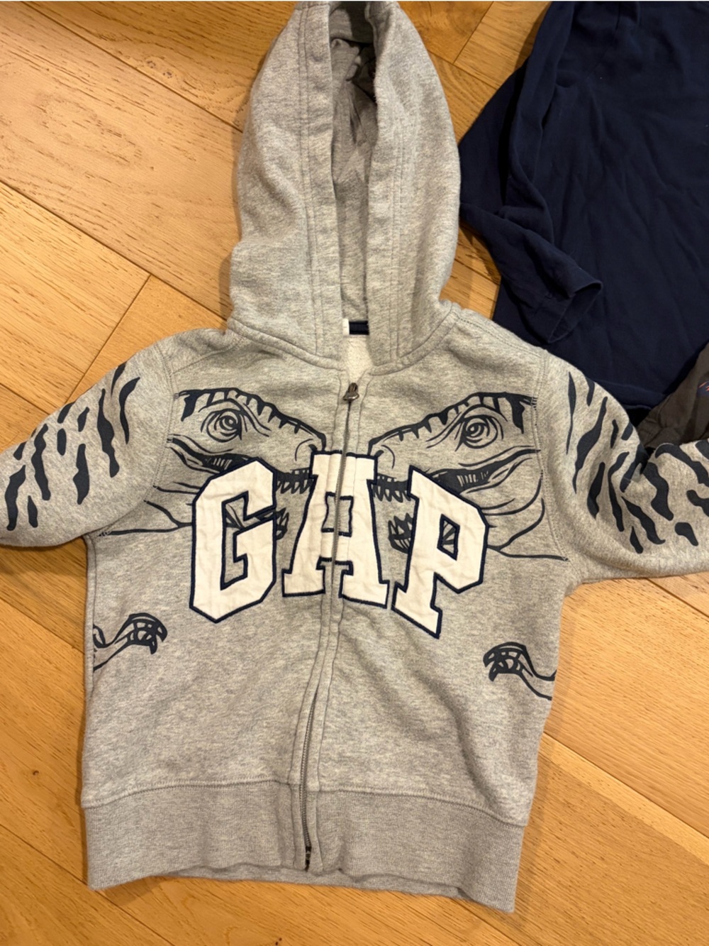 Bundle of Boys 4T long Sleeve and Jackets - Picture 2 of 10